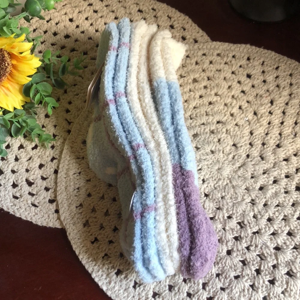 Cuddl Duds Soft Lounge Socks